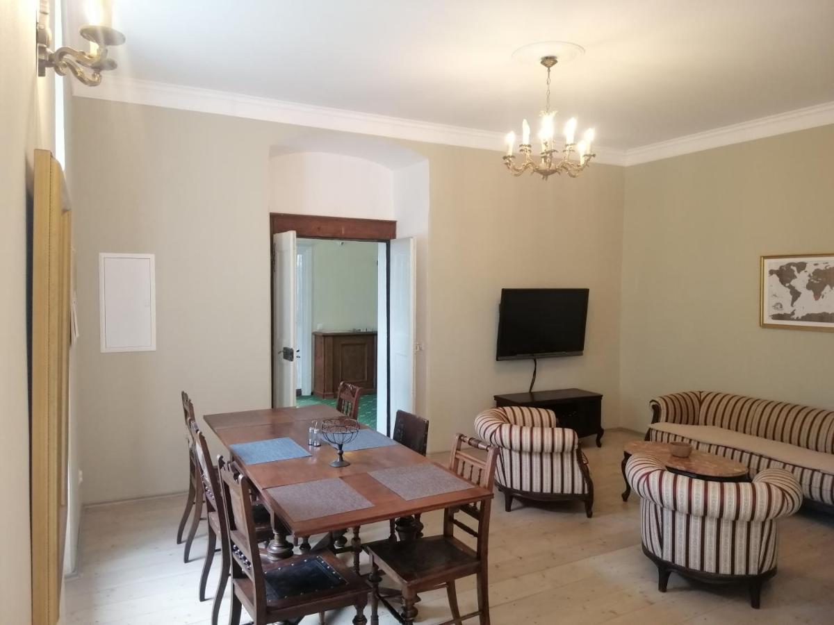 Apartman Fara Vcelakov Bagian luar foto