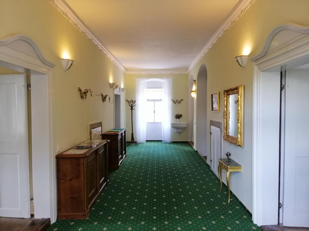 Apartman Fara Vcelakov Bagian luar foto