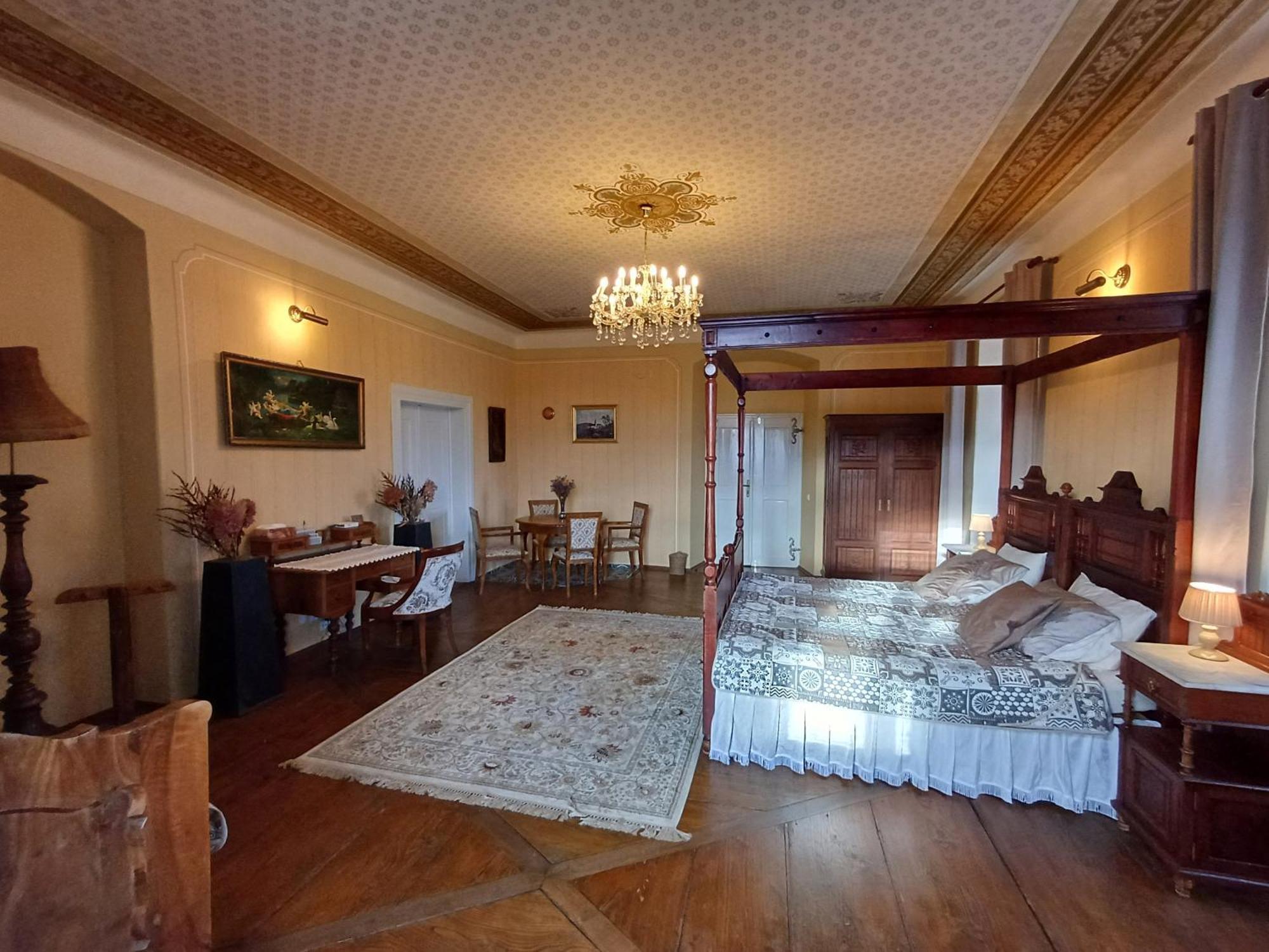 Apartman Fara Vcelakov Bagian luar foto